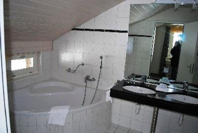 Hotel Rhonequelle Oberwald Zewnętrze zdjęcie